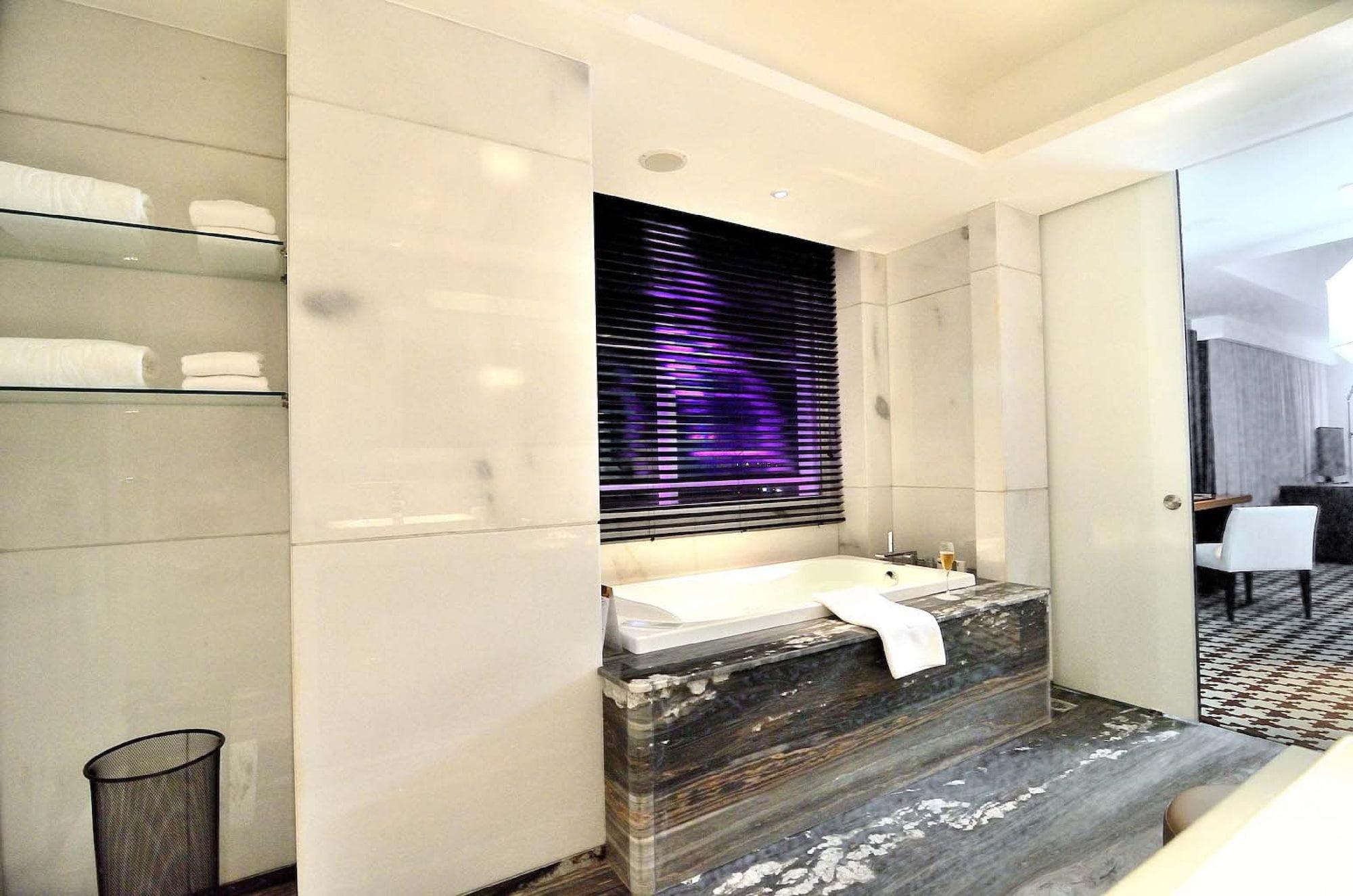 Ts Suites Surabaja Exteriér fotografie